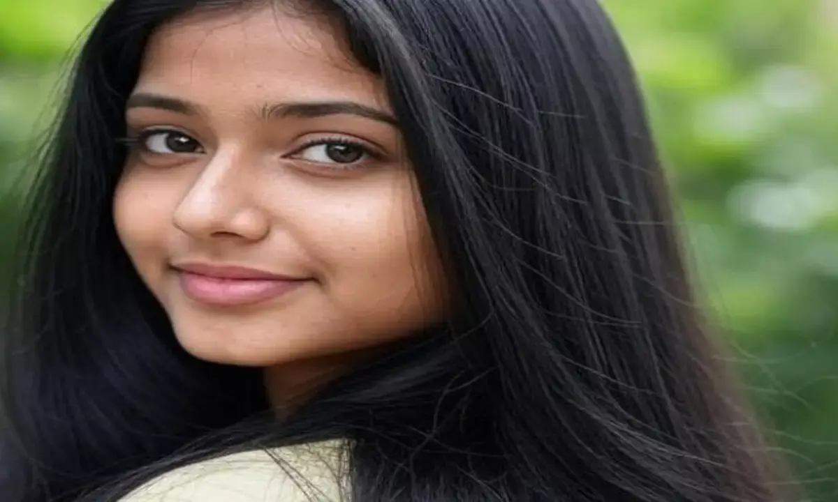 चिपचिपे बालों को कैसे करें ठीक