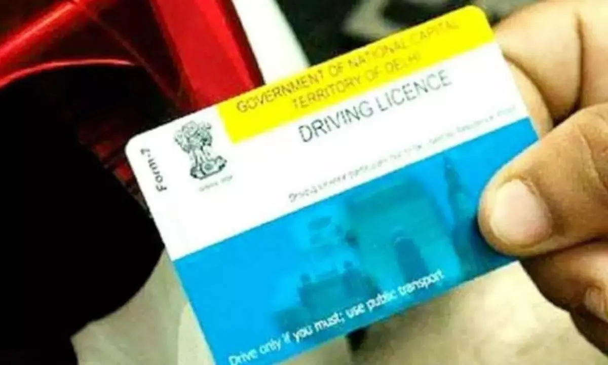 ऑनलाइन लाइसेंस बना मुसीबत : स्थाई-अस्थाई के लिए 220 आवेदनों में 27 को ही जारी, 47 रिजेक्ट