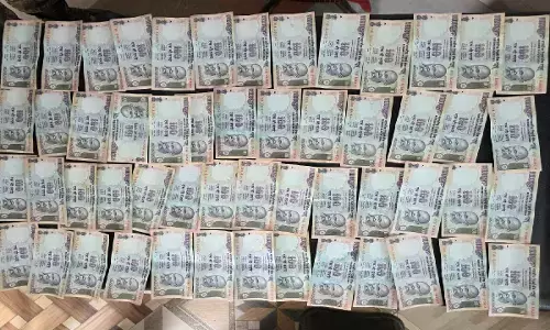 कांकेर में नकली नोट जब्त : दो नाबालिग खपाने के लिए ढूंढ रहे थे ग्राहक, दोनों के पास 100-100 के 53 नोट किए बरामद