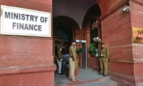 केंद्र ने छत्तीसगढ़ को दी त्योहारों की सौगात : विकासकार्यों के जारी किया 3,462 करोड़ रुपये का अतिरिक्त कर आवंटन