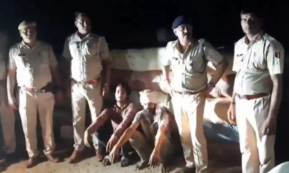 Accused arrested for smuggling ganja Rajasthan