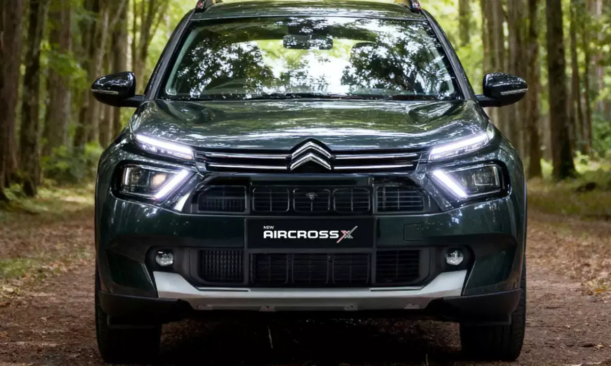 कई शानदार AI फीचर्स के साथ लॉन्च हुई ये नई SUV, सेफ्टी के लिए मिले 5-स्टार; जानिए कीमत