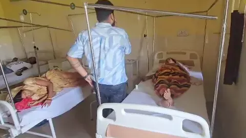 फूड पॉइज़निंग से दो महिलाओं की मौत फूड पॉइज़निंग से दो महिलाओं की मौत