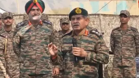 army chief warning pakistan army chief warning pakistan