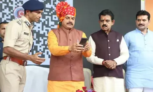 CM मोहन यादव ने लांच किया एआई चैटबॉट Safe Click, साइबर क्राइम पर लगेगी लगाम