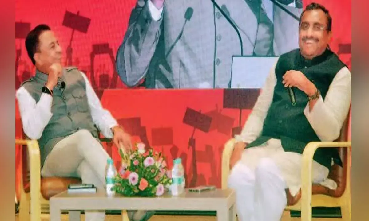 पॉवर, पॉलिटिक्स एंड पेन बौद्धिक संवाद  :  संघ का व्यक्ति किसी पार्टी में तो जा सकता है, लेकिन राजनीति हमेशा देश, समाज और राष्ट्रहित में होनी चाहिए