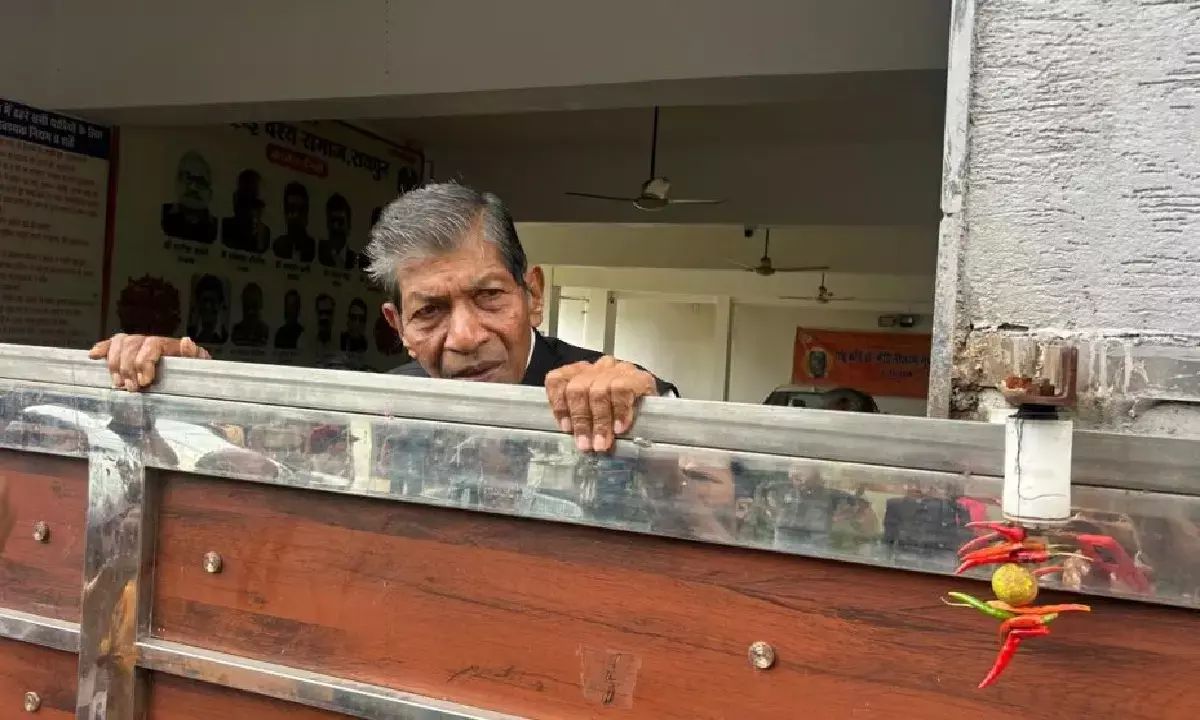 नजरबंद किए गए ननकी : कोरबा कलेक्टर को हटाने की मांग को लेकर देने वाले थे धरना