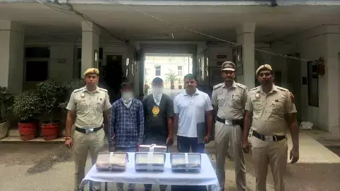Sarojini Nagar Police Arrested Two Thieves