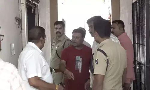 सराफा कारोबारी से लूट