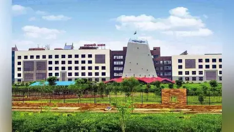 छत्तीसगढ़ में 500 नई सोसाइटियां : दुर्ग, बिलासपुर समेत 21 जिलों में बनने का रास्ता साफ छत्तीसगढ़ में 500 नई सोसाइटियां : दुर्ग, बिलासपुर समेत 21 जिलों में बनने का रास्ता साफ