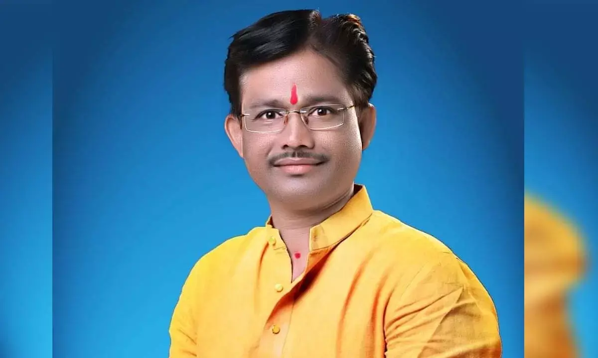 अनुशासनहीनता पर भाजपा का एक्शन : बीजेपी ने बेलरगांव मंडल अध्यक्ष मनोहर मानिकपुरी पद से किया मुक्त