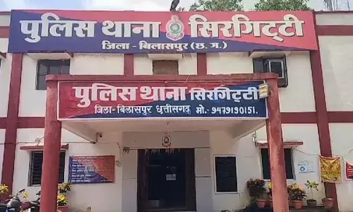 ‘चोर’ कहने पर भड़का दोस्त ‘चोर’ कहने पर भड़का दोस्त