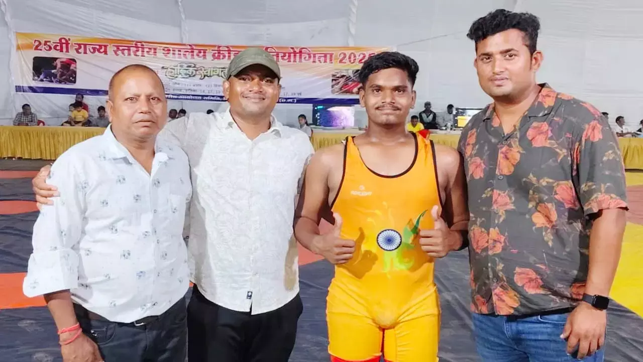 टिकेश यादव ने कुश्ती में जीता गोल्ड मेडल टिकेश यादव ने कुश्ती में जीता गोल्ड मेडल