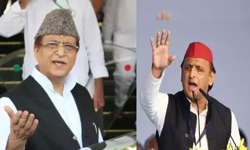 Ex CM Akhilesh Yadav meet Azam Khan in Rampur