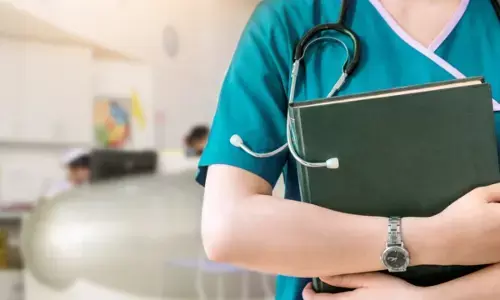 नर्सिंग ऑफिसर के 226 पदों पर निकली भर्ती, ऐसे करें आवेदन