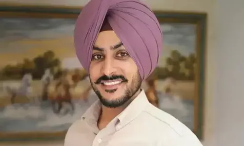 पंजाबी गायक राजवीर जवंदा का निधन, भयानक एक्सीडेंट के बाद 11 दिनों से वेंटिलेटर पर थे