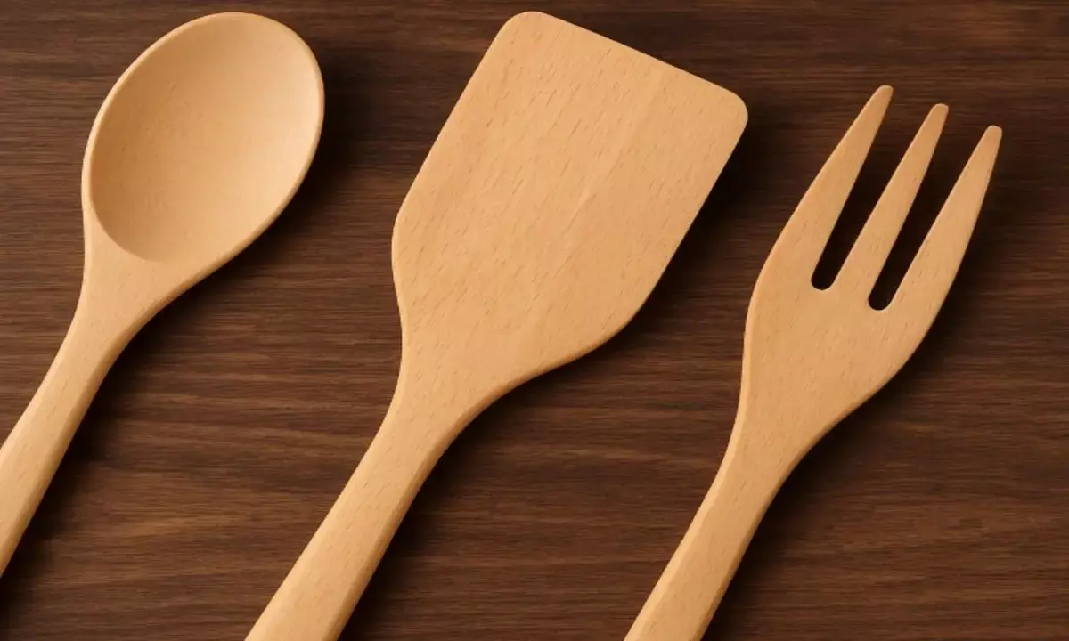 लकड़ी की चीजों को साफ करने के घरेलू उपाय