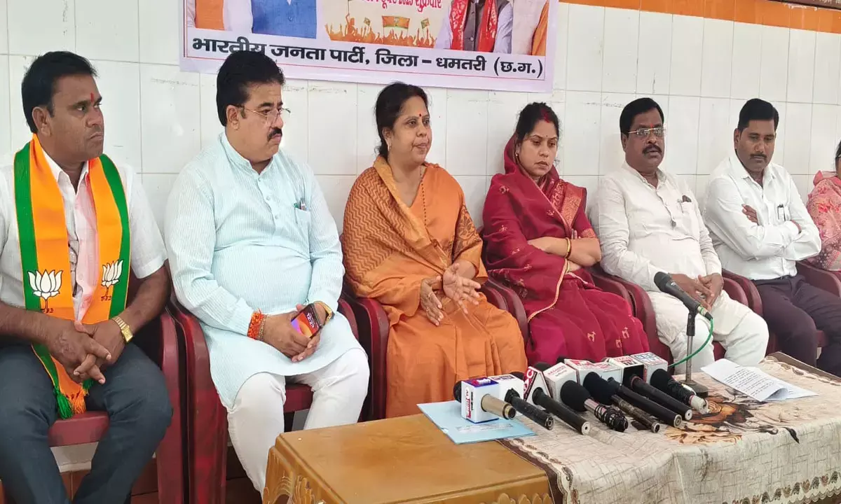 धमतरी पहुंची सांसद रूपकुमारी चौधरी