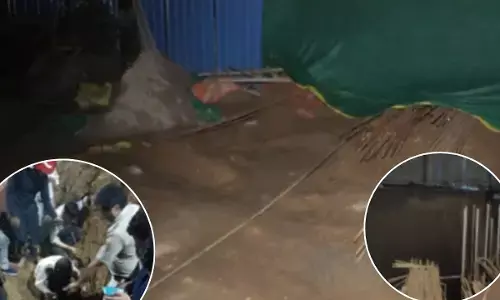 Delhi Wall Collapsed