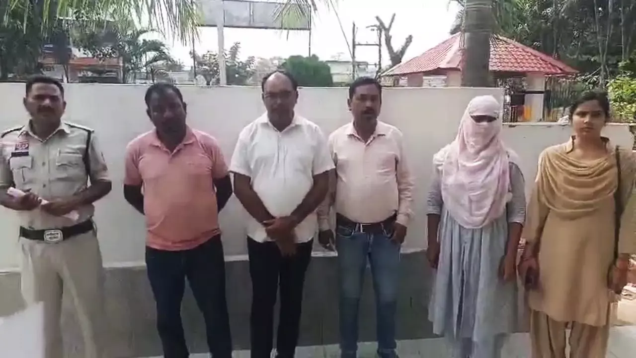 ठग गिरोह का पर्दाफाश