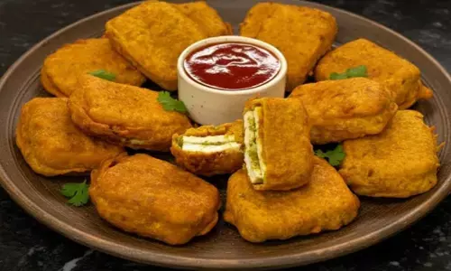 how to make punjabi paneer pakoda