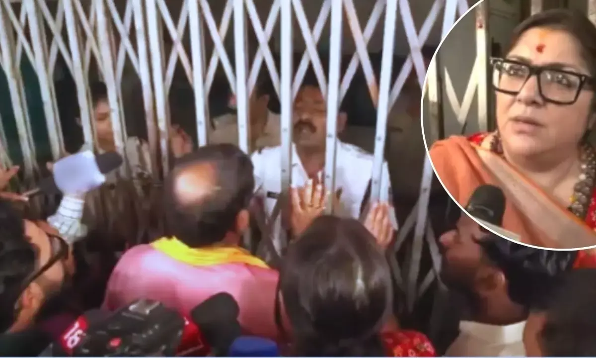 Mamata Banerjee vs Locket Chatterjee