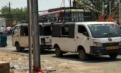 खरोरा में एक और सड़क हादसा : एक्सीडेंट में गई नवयुवक की जान, जांच में जुटी पुलिस