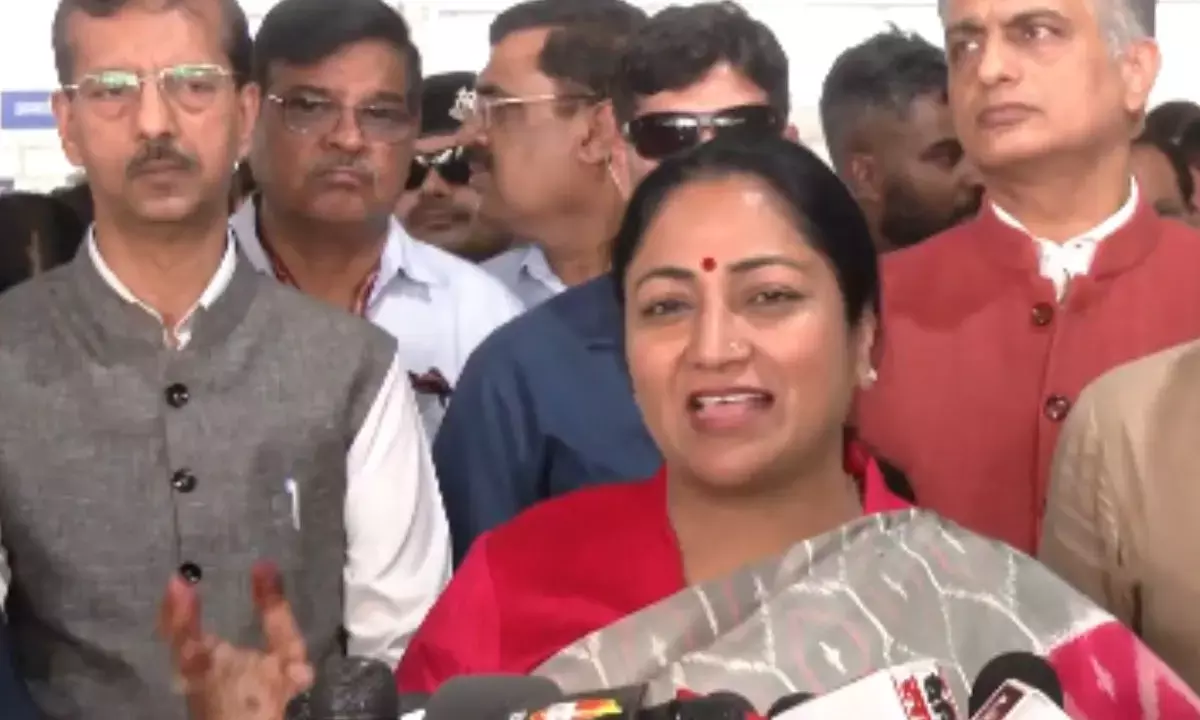 CM Rekha Gupta Inspected NDLS Railway Station