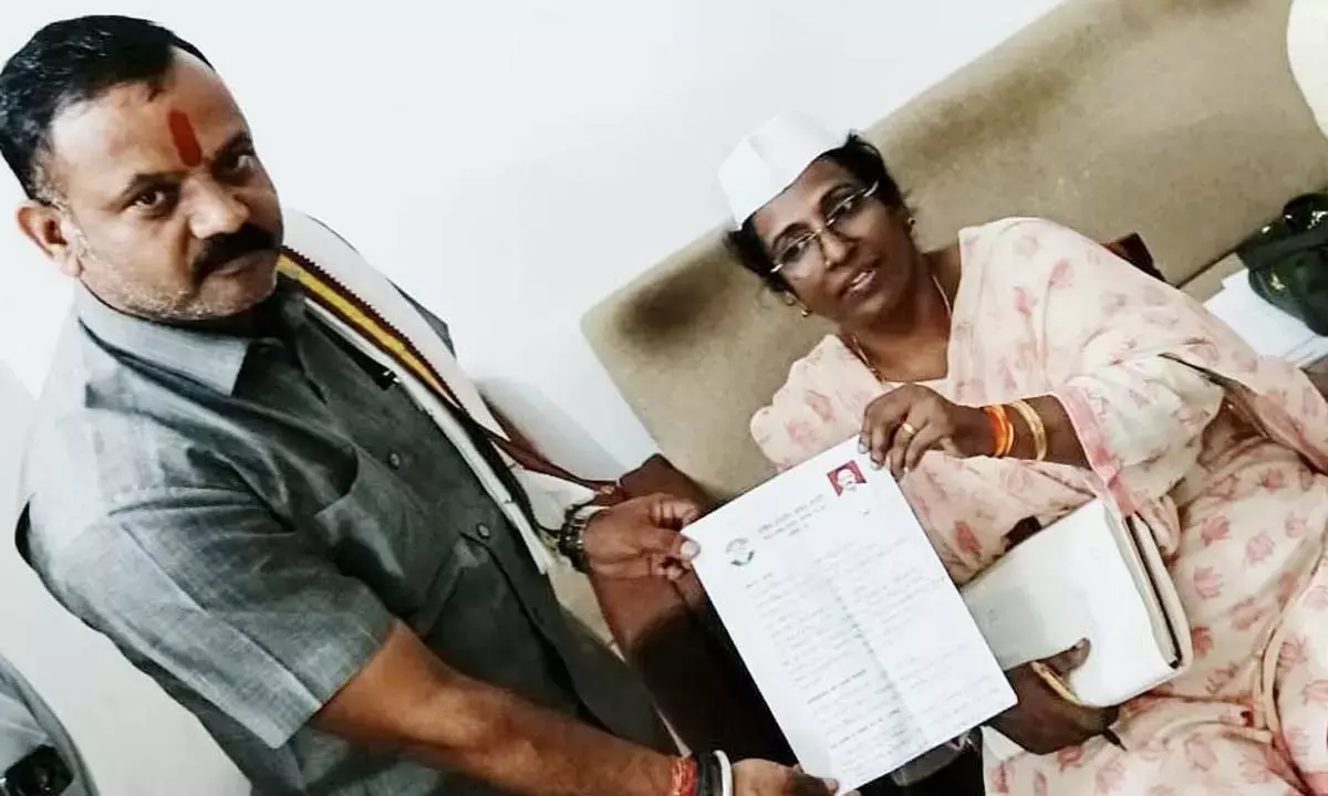 अधिवक्ता विकास तिवारी