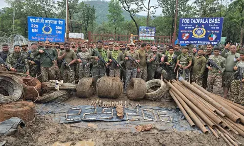 भारी मात्रा में  विस्फोटक सामग्री बरामद
