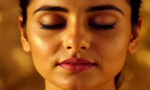 चेहरे को दिवाली से पहले चमकाएं चेहरे को दिवाली से पहले चमकाएं