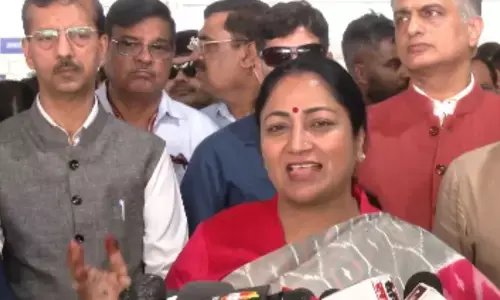 CM Rekha Gupta Inspected NDLS Railway Station