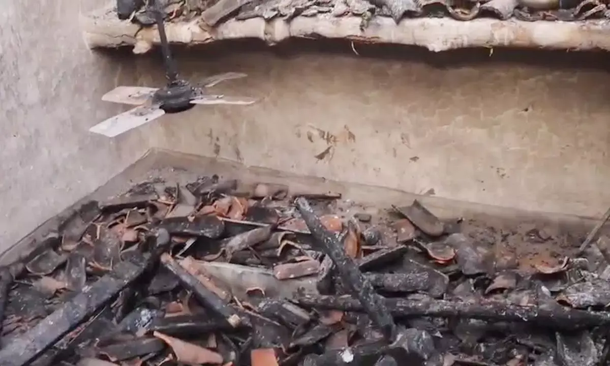 दामाद ने पेट्रोल डालकर सास-ससुर को जिंदा जलाया