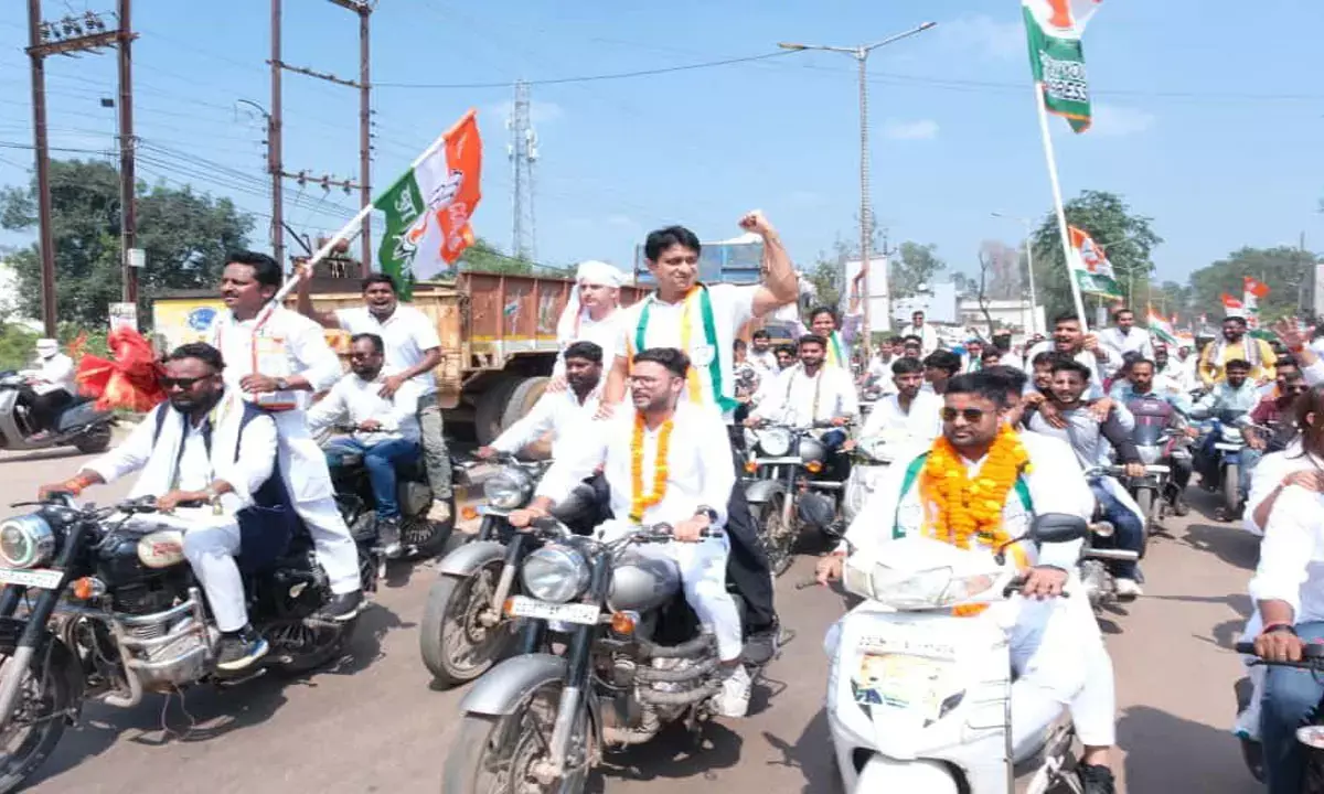 बाइक रैली बाइक रैली