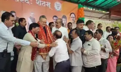 डॉ. रमन का जन्मदिवस : समथकों की उमड़ी भीड़ देख हुए भावुक, बोले- नांदगांव ने मुझे बनाया, जो भी हूं- यहीं की देन