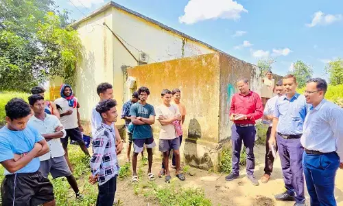 कलेक्टर देवेश कुमार ध्रुव का दौरा