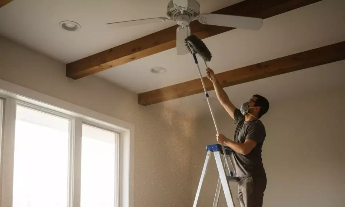 ceiling fan cleaning tips