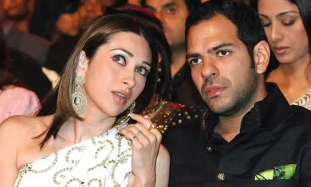 दिवंगत उद्योगपति संजय कपूर की बर्थ एनिवर्सरी पर करिश्मा ने शेयर किया पोस्ट