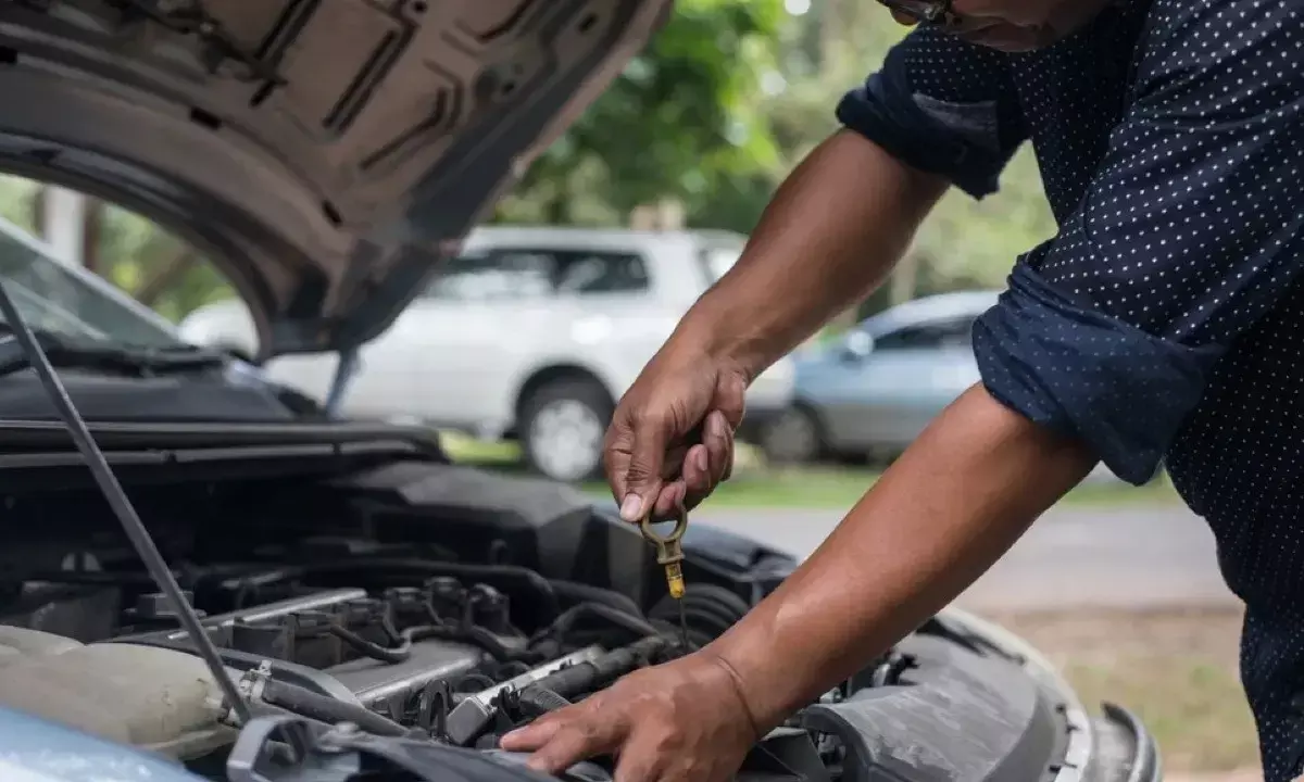 old-car troubling know imp signs for buy a new vehicle