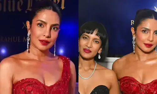 लाल साड़ी में अनुष्का शंकर संग बिखेरा ग्लैमर, देखें वायरल वीडियो लाल साड़ी में अनुष्का शंकर संग बिखेरा ग्लैमर, देखें वायरल वीडियो