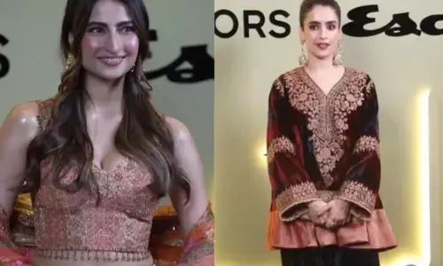 दिवाली पार्टी में हसीनाओं का जलवा दिवाली पार्टी में हसीनाओं का जलवा