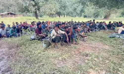 नक्सलियों की टीम भैरमगढ़ पहुंची