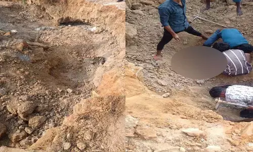 बलरामपुर में छुही खदान धंसी : एक महिला की दबकर हुई मौत, दूसरी घायल