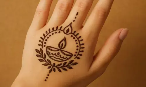 दिवाली पर लगाएं ये मेहंदी डिजाइन
