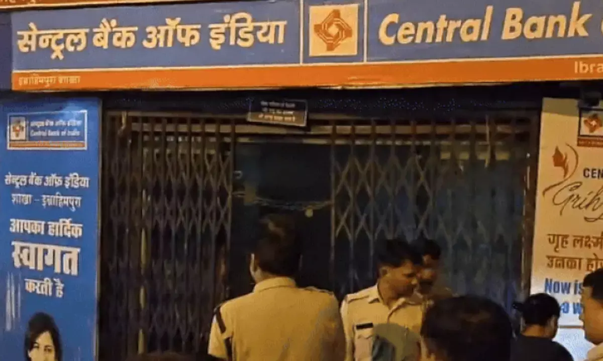 रातभर चला रेस्क्यू ऑपरेशन, मचा हड़कंप