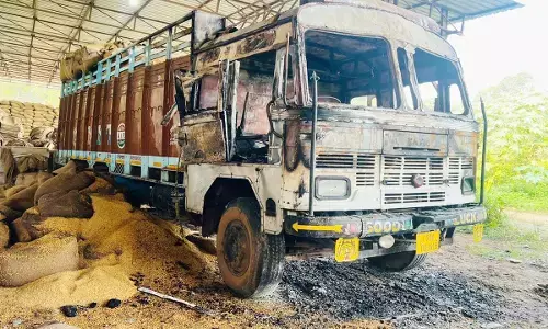 राइस मिल में लगी भीषण आग