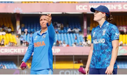 India women vs england women live score updates