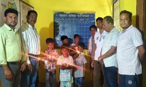 दीपावली पर ज्ञान के मंदिरों में जले दीप दीपावली पर ज्ञान के मंदिरों में जले दीप