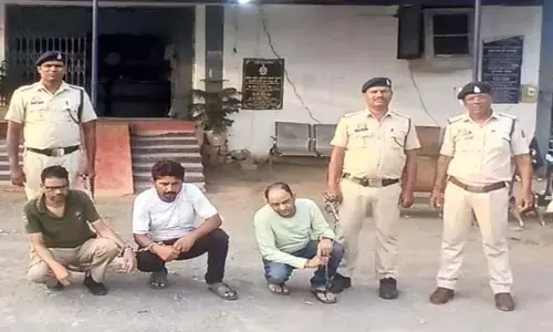 झांसा देकर करोड़ों की ठगी, 3 आरोपी गिरफ्तार