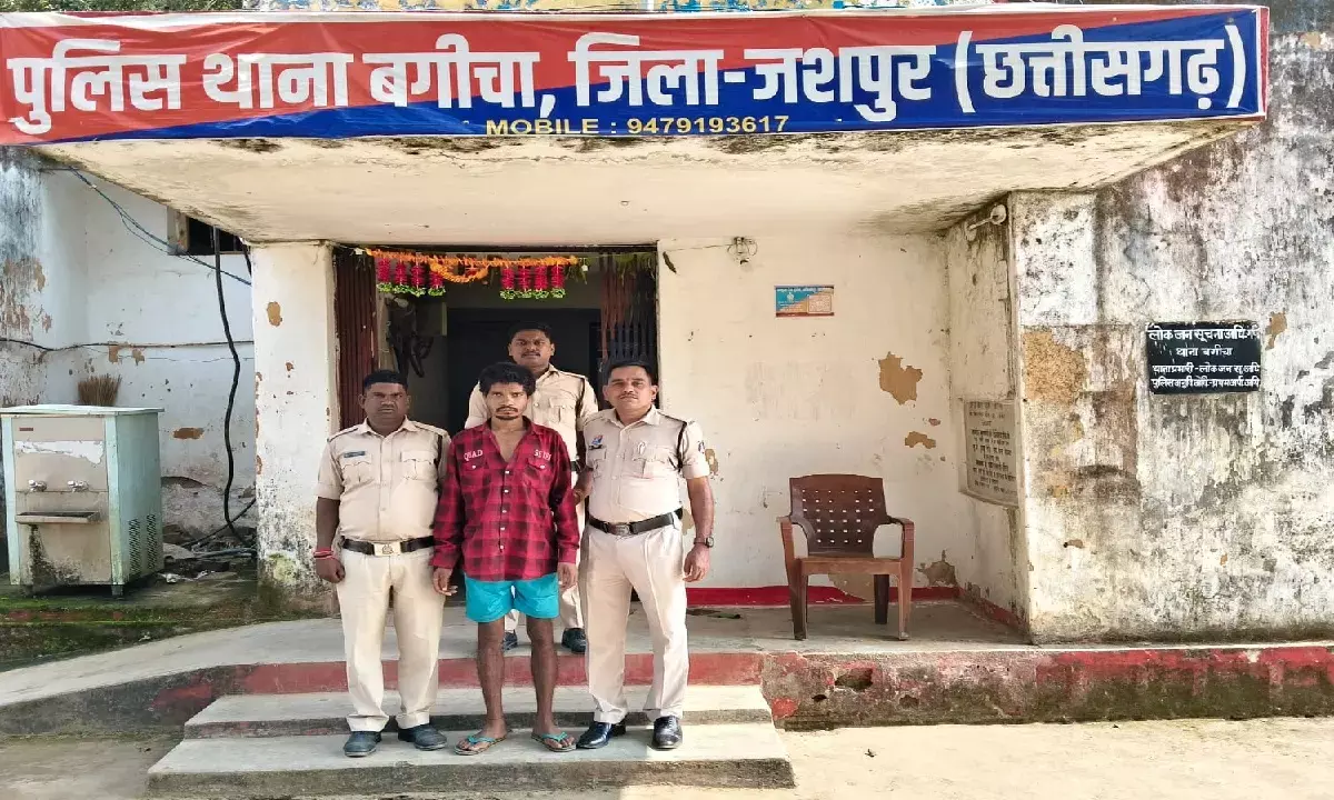 तंत्र -मंत्र के शक में हत्या : भतीजे ने टंगिया से वार कर की बुआ की हत्या, पुलिस ने आरोपी को किया गिरफ्तार
